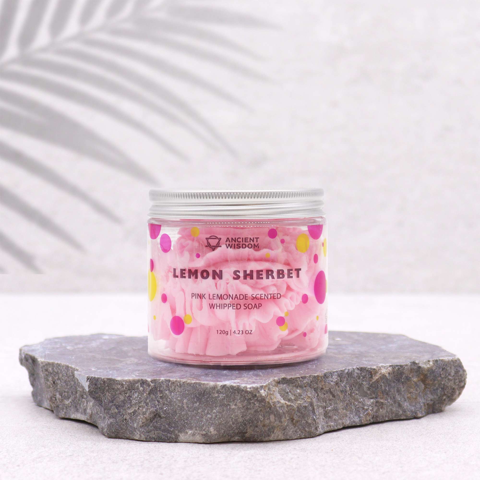 Savon à la crème fouettée tonifiant à la limonade rose 120g