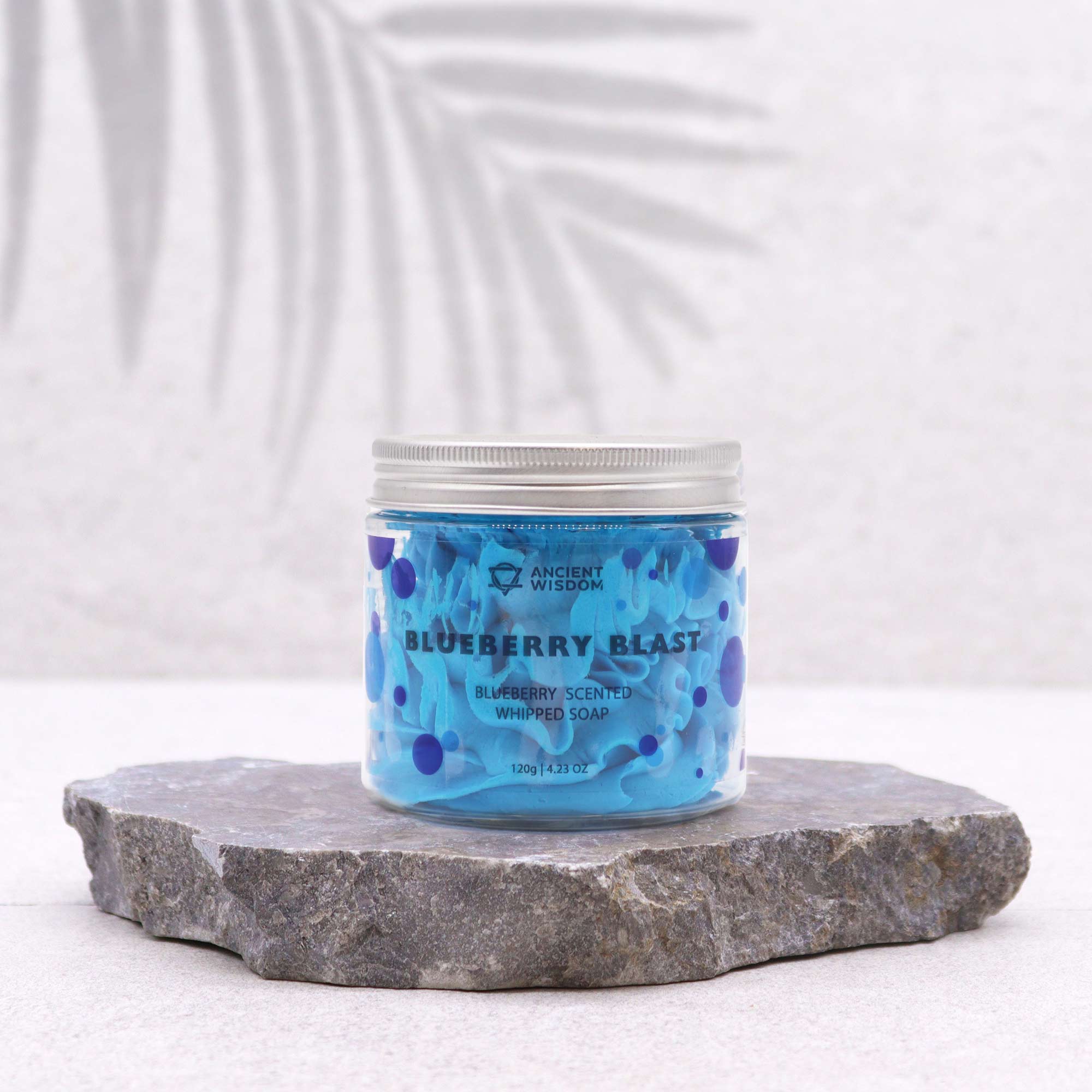 Savon à la crème fouettée aux myrtilles 120g