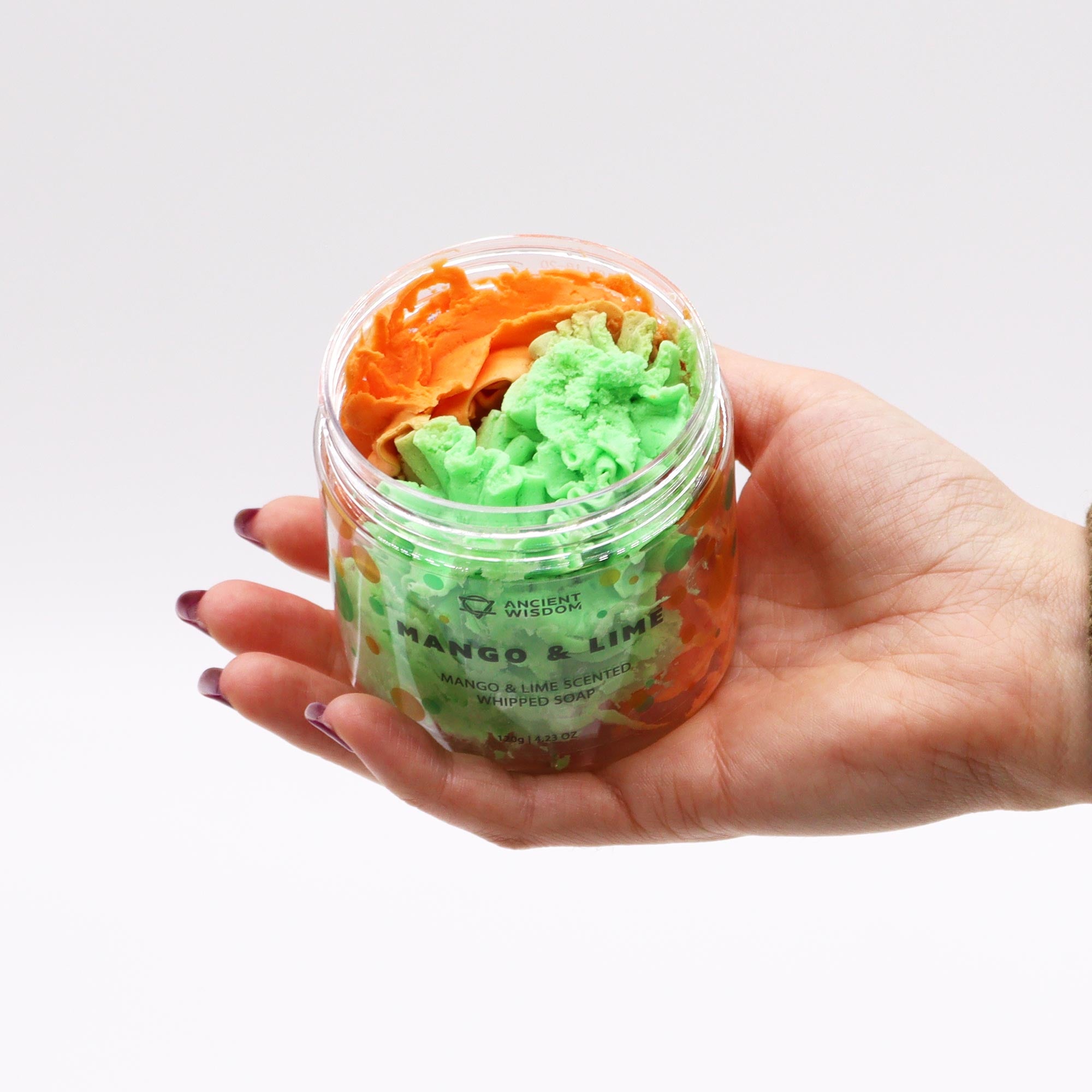 Savon à la crème fouettée peau renouvelée et saine mangue et citron vert 120g